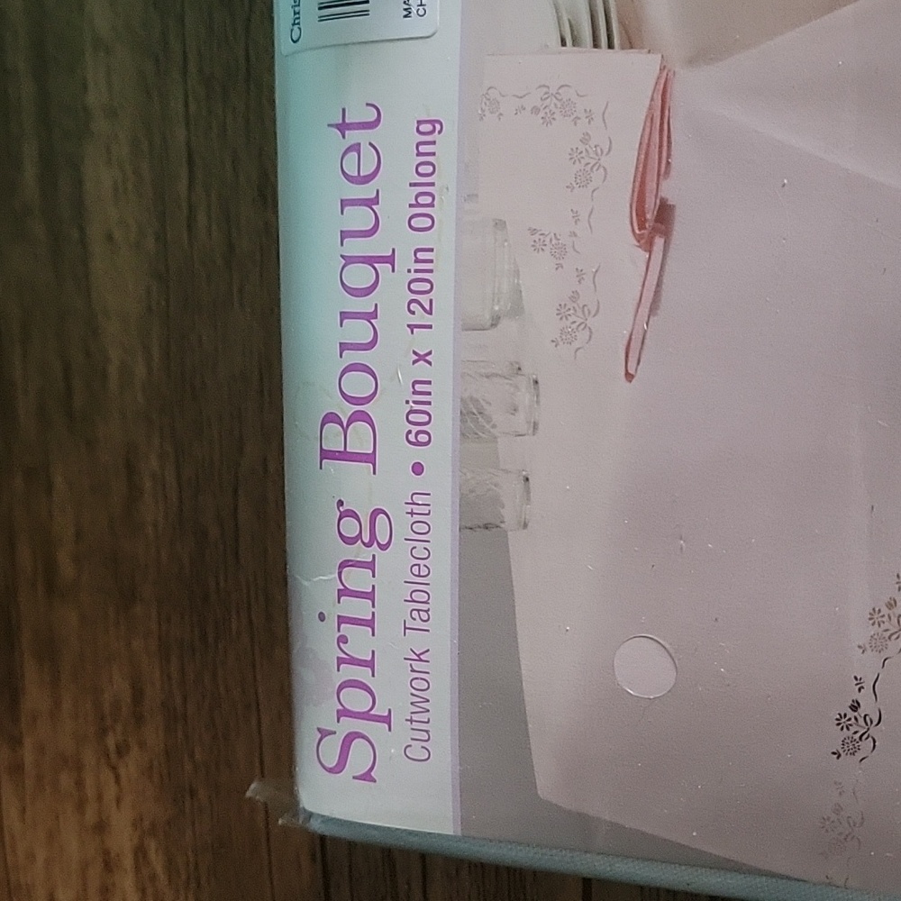 NWT  Easter 60x120" cut work  tablecloth
